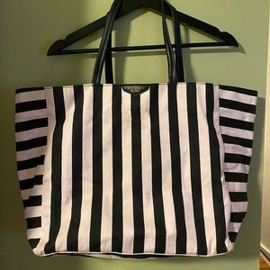 Victoria secret tote bag